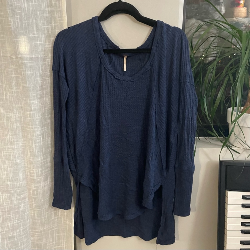 Free People Ventura Thermal Tee in Navy Heather - Picture 3 of 5